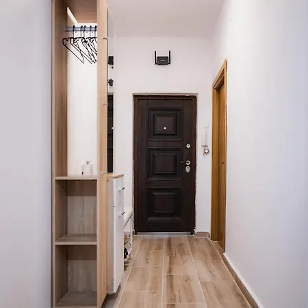 2br Dobrevi شقة *